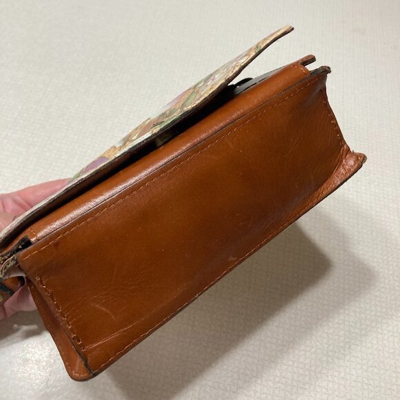 EUC Patricia Nash Leather Crackled Rose Wristlet/Clutch - Picture 9 of 14